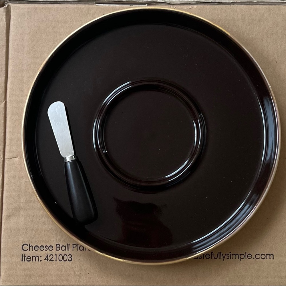 Elegant Cheese Ball Platter with Spreader
